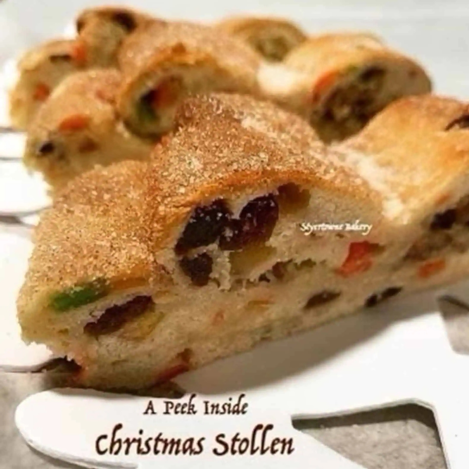CHRISTMAS STOLLEN